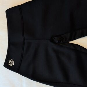 NWOT Neoprene Zaggora Hot Pants Capri | Size L